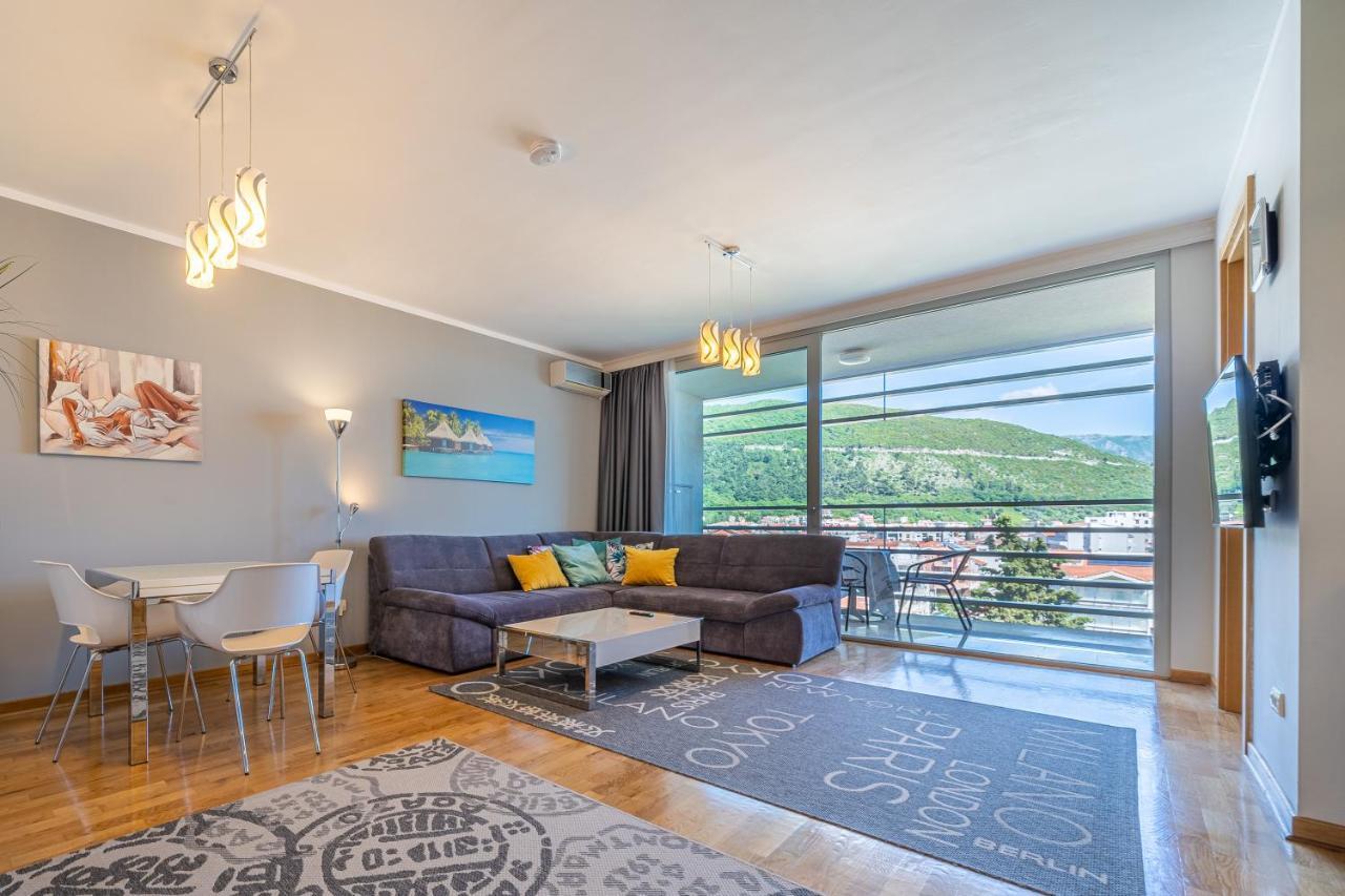 Sea View Apartments In Budva Kültér fotó