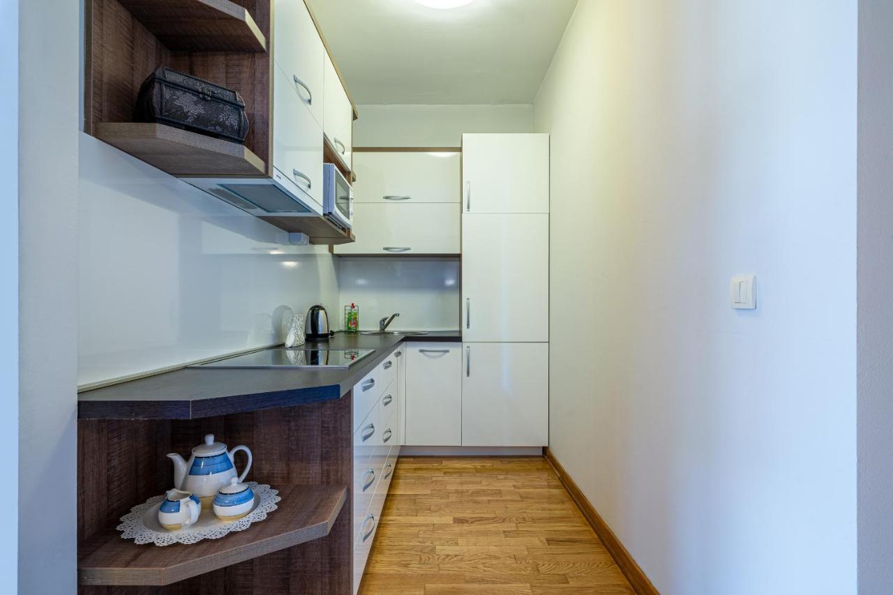 Sea View Apartments In Budva Kültér fotó